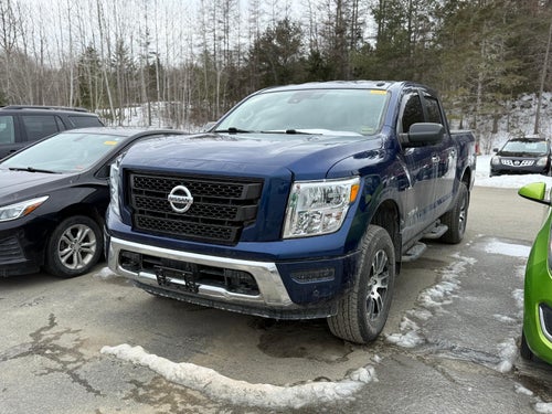 2021 Nissan Titan SV