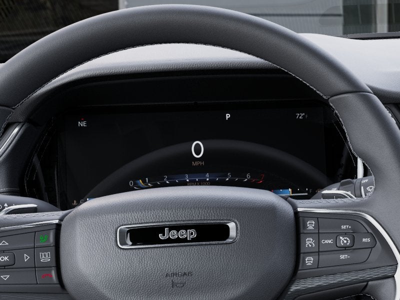 2025 Jeep Grand Cherokee Laredo 4x4