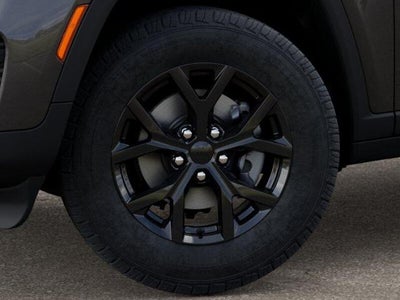 2025 Jeep Grand Cherokee Laredo 4x4