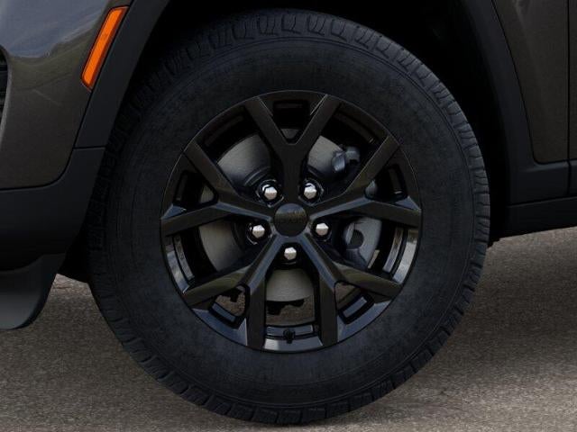 2025 Jeep Grand Cherokee Laredo 4x4