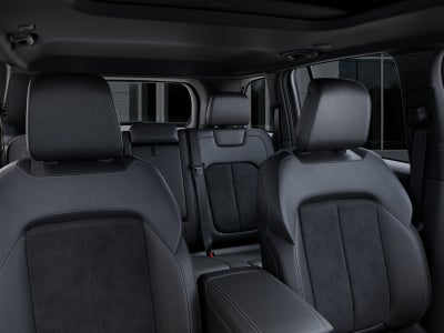 2025 Jeep Grand Cherokee Laredo 4x4