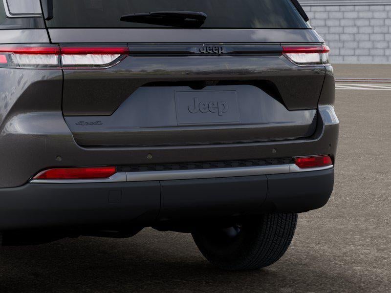 2026 Jeep Grand Cherokee Laredo Altitude 4x4