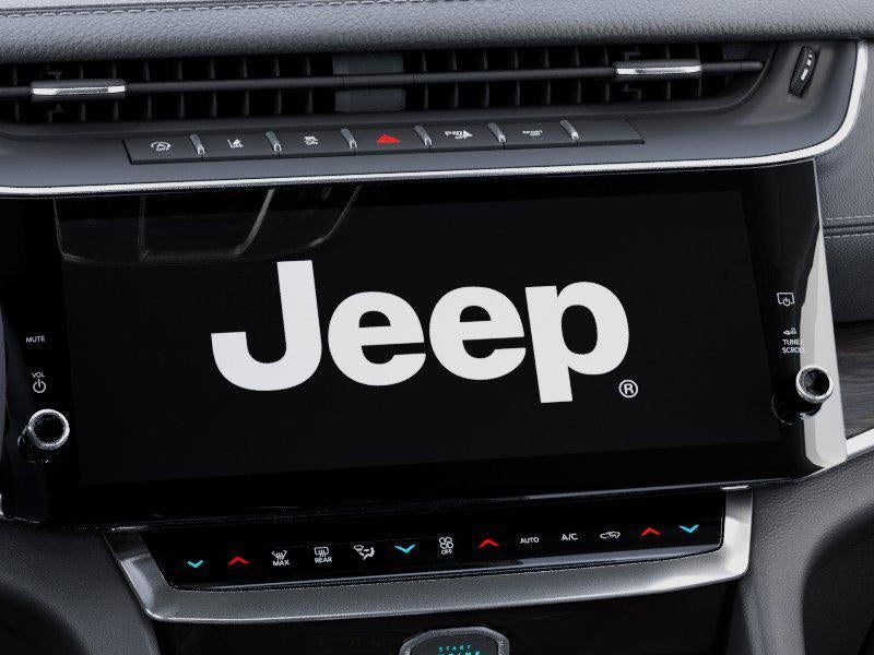 2026 Jeep Grand Cherokee Laredo Altitude 4x4