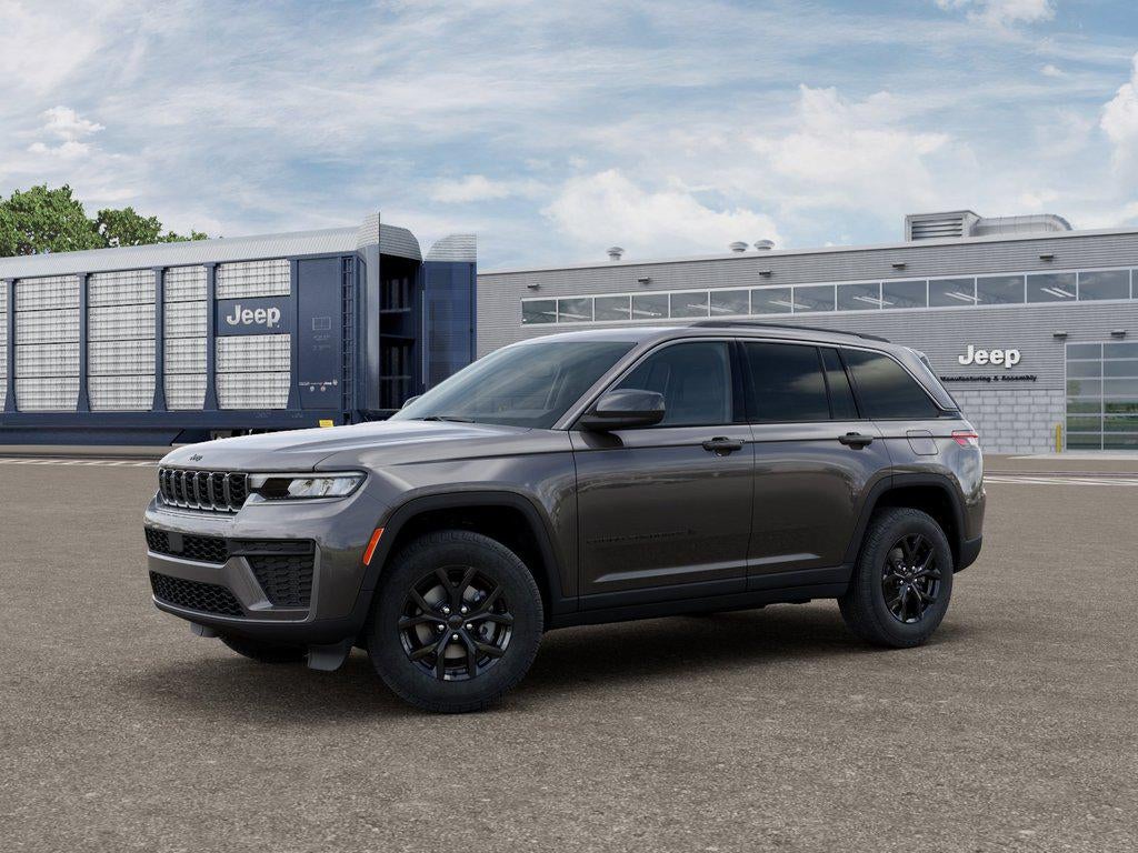 2026 Jeep Grand Cherokee Laredo Altitude 4x4