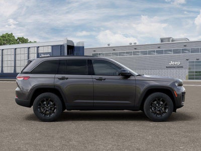 2026 Jeep Grand Cherokee Laredo Altitude 4x4