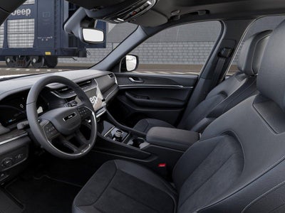 2026 Jeep Grand Cherokee Laredo Altitude 4x4