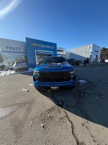 2023 Chevrolet Silverado 1500 4WD Crew Cab Short Bed Custom