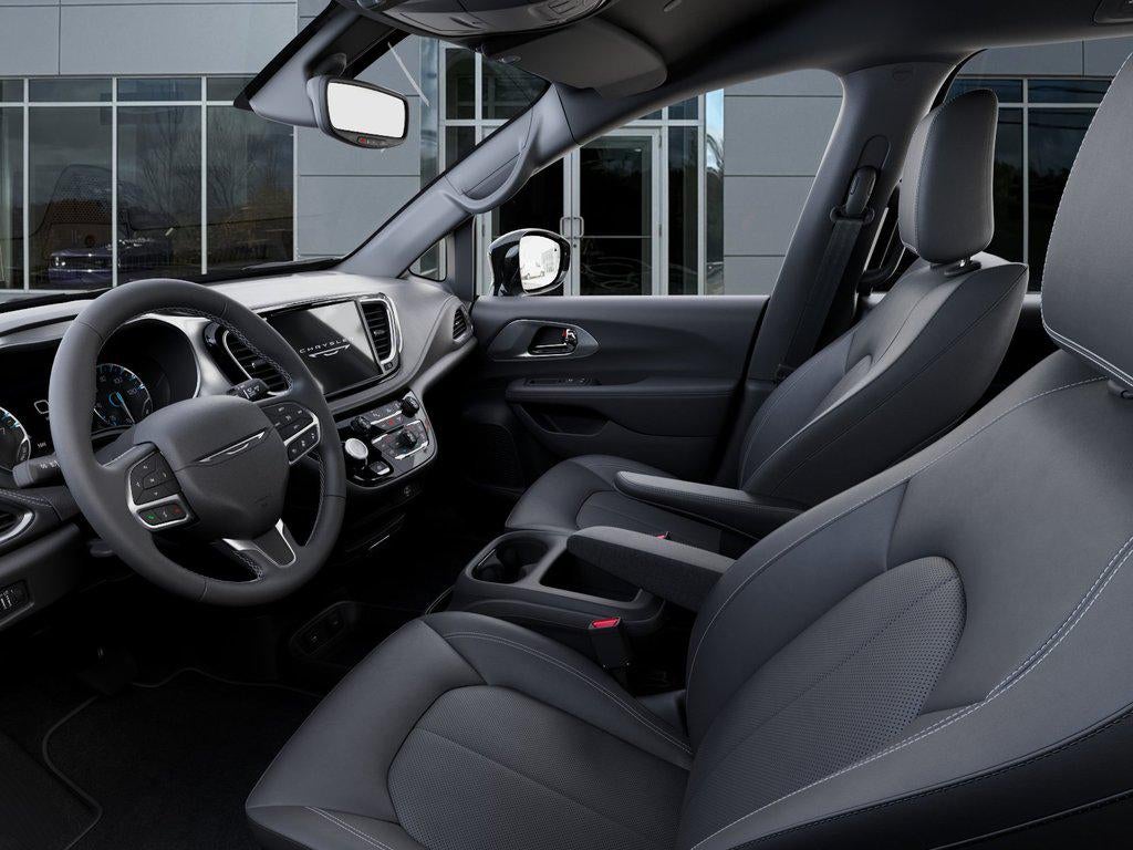 2027 Chrysler Pacifica PACIFICA SELECT AWD