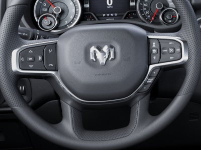 2026 RAM 1500 Express 4x4 Crew Cab 5'7" Box