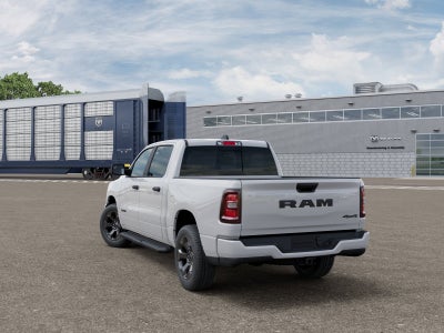 2026 RAM 1500 Express 4x4 Crew Cab 5'7" Box