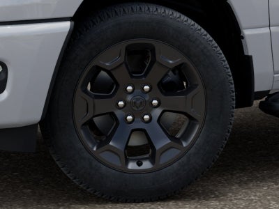 2026 RAM 1500 Express 4x4 Crew Cab 5'7" Box