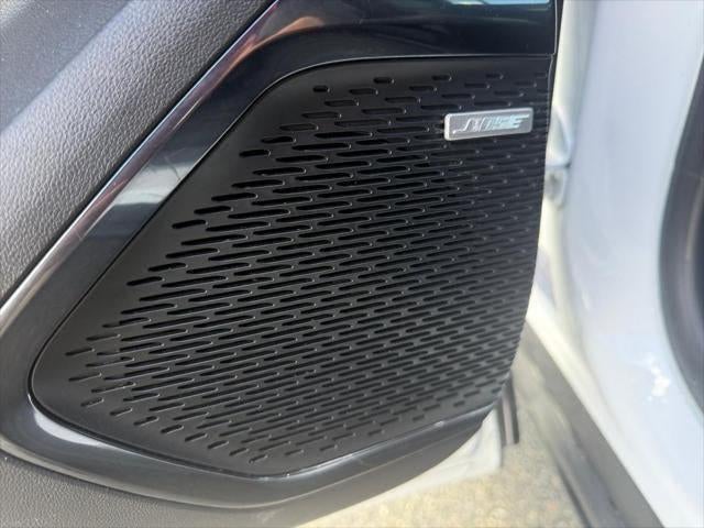 2025 GMC Acadia AT4