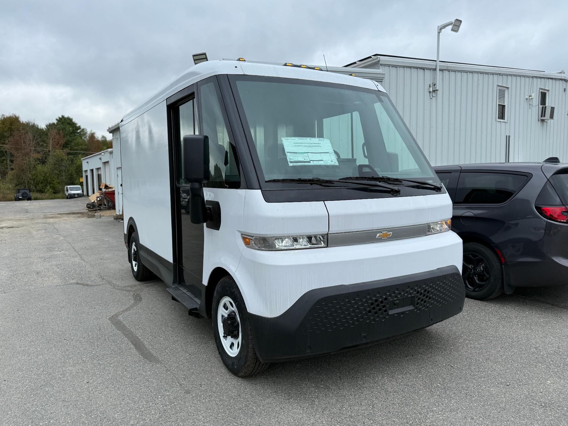 2025 Chevrolet BrightDrop 400 AWD 400