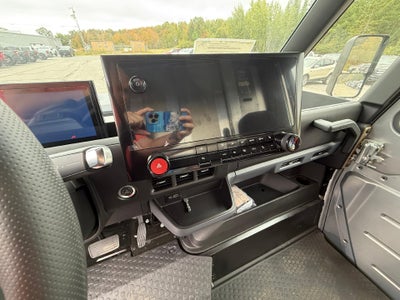 2025 Chevrolet BrightDrop 400 AWD 400