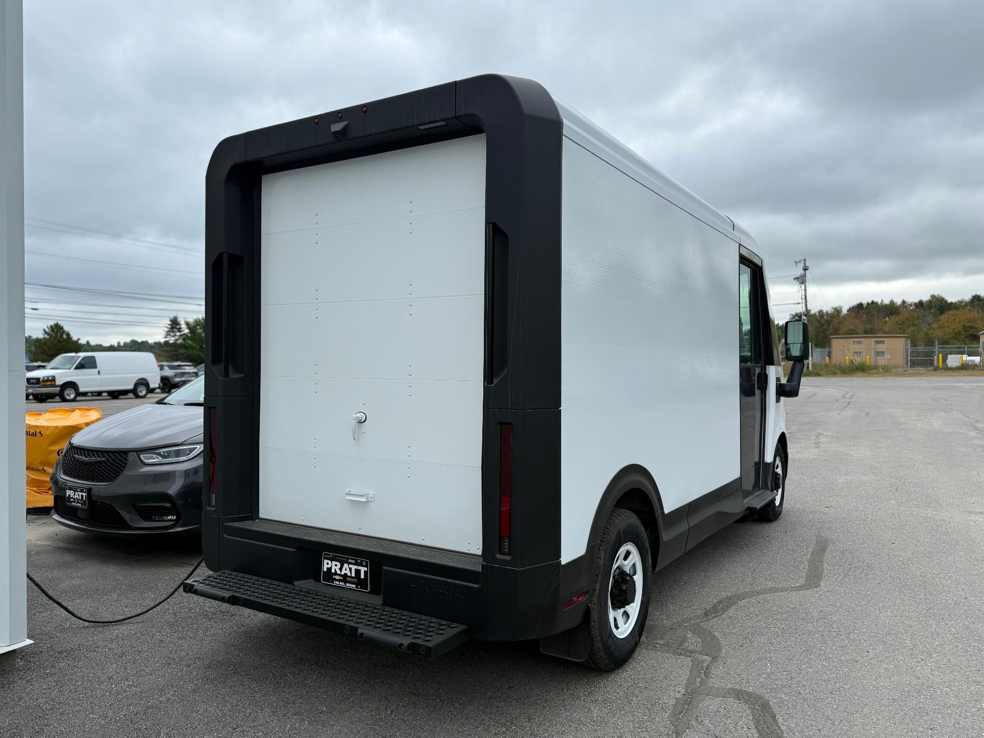 2025 Chevrolet BrightDrop 400 AWD 400