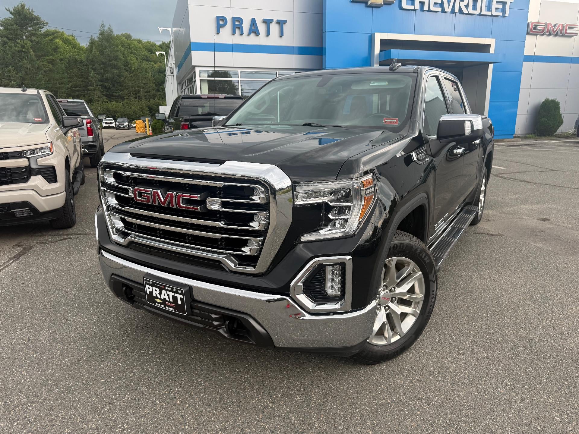 2020 GMC Sierra 1500 SLT
