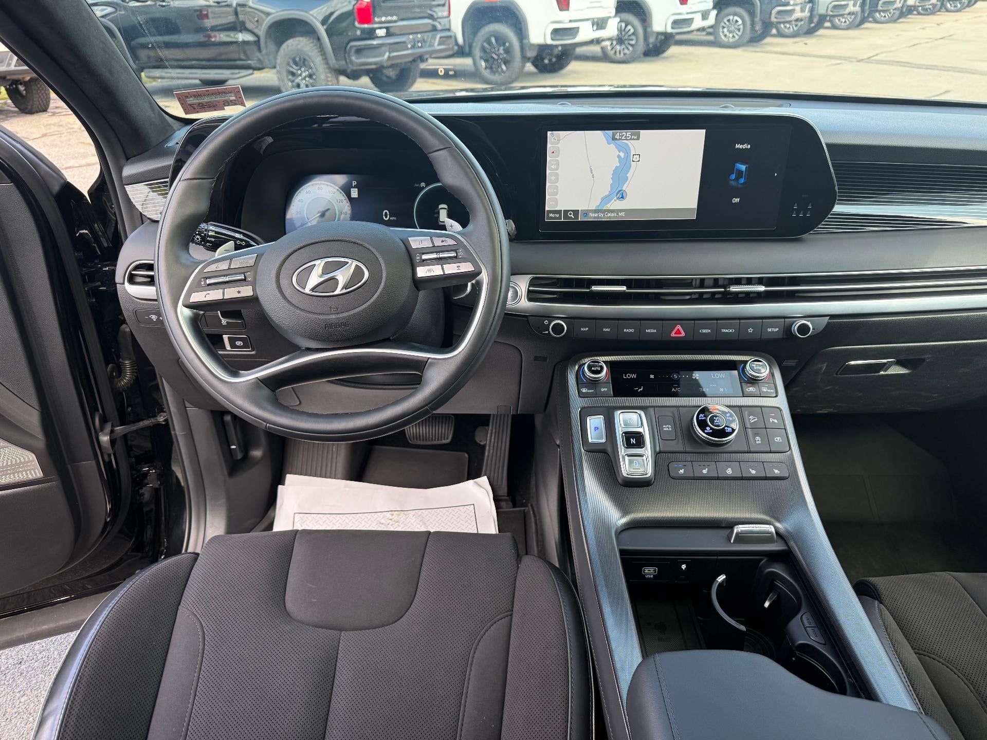 2025 Hyundai Palisade Calligraphy Night Edition