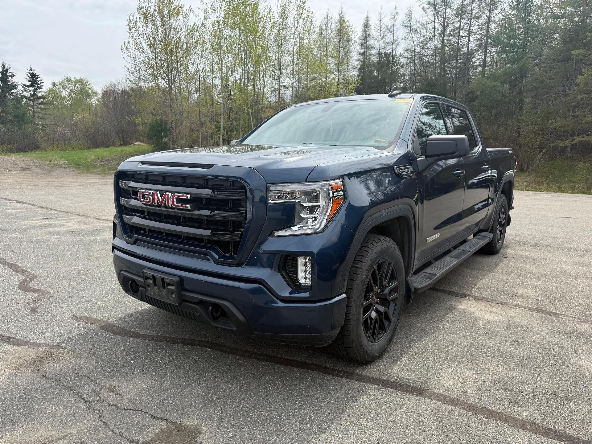 2021 GMC Sierra 4WD Crew Cab Short Box Elevation's photo